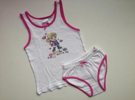 Dívčí spodní prádlo (3 - 4 roky), 98