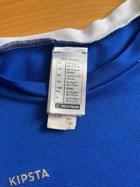 Sportovní trička, decathlon,158