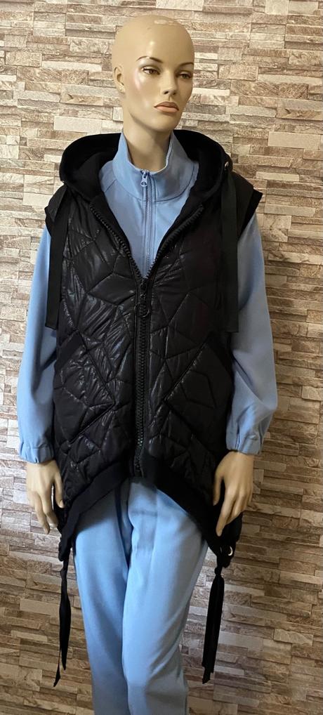 Krásná černá vesta, m