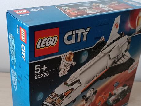 Lego city 60226 raketoplán zkoumající mars,