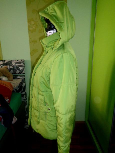 Krásná hráškově zelená prošívaná bunda, next,40