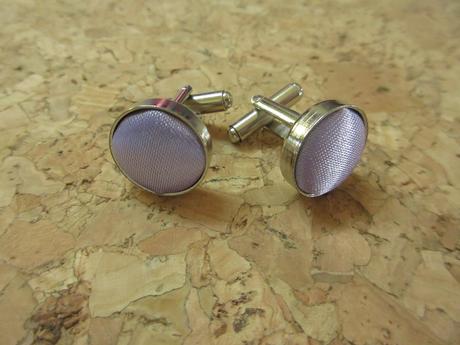 E247      manžetové knoflíčky, 
