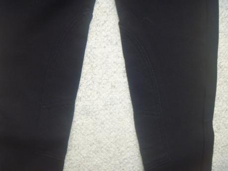 Černé rajtky zn. decathlon vel. 10 let, 140