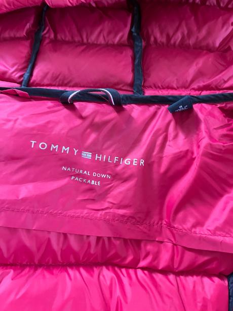 Krásná, teplá, lehká péřová bunda th, tommy hilfiger,s