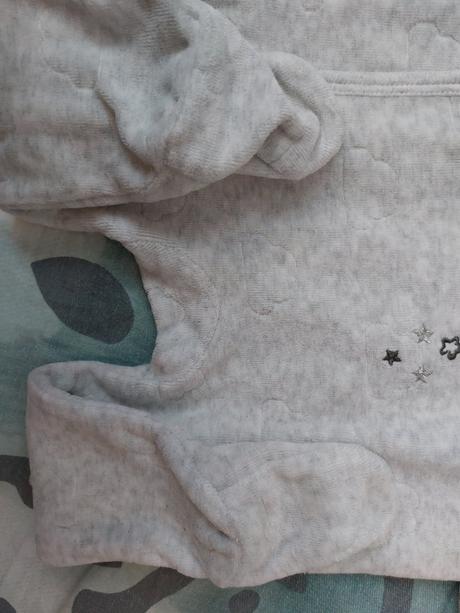 Velurový overal hvězda, primark,68