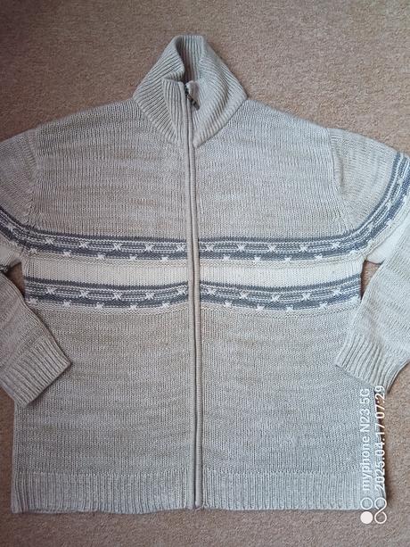 Svetr zn."the true design" vel."xl", xl