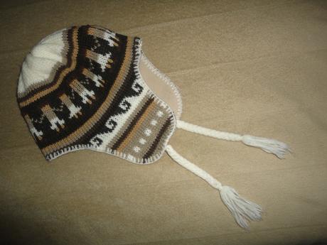 Hezká čepička, vel. 2-3 roky, 98