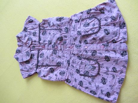 Šatovka pro holčičku., 74