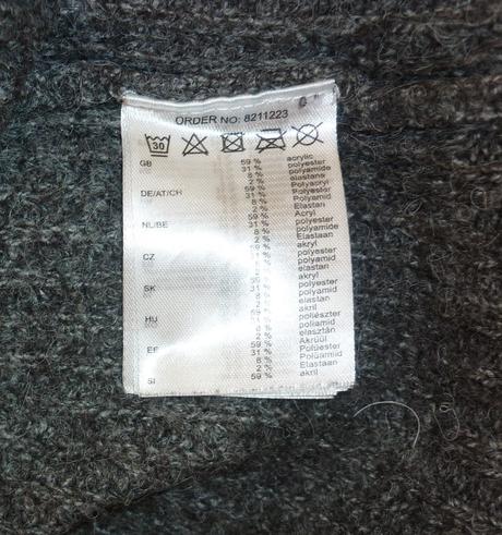 Šedý dívčí delší svetr takko fashion, takko,152