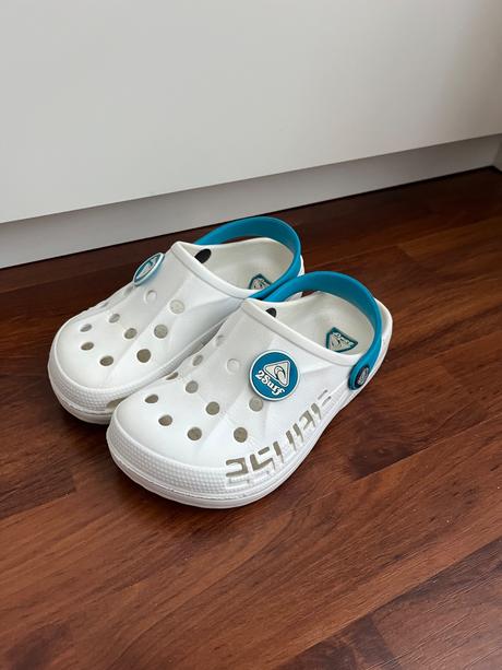 Nazouváky bílé, 31