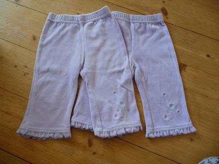 Sametové tepláčky, 80