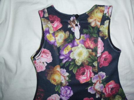 Překrásné květované šaty z pevné látky, young dimension,104