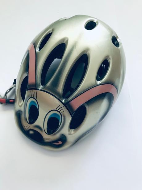 Přilba na kolo - v.cca 2-5 let, 