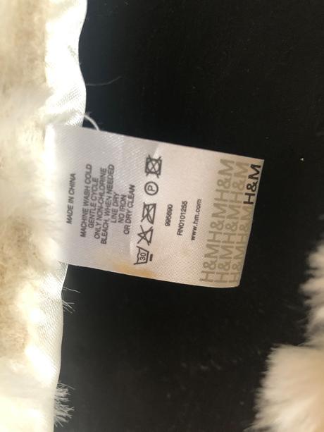 Kremovy - bily plyšový sal, h&m