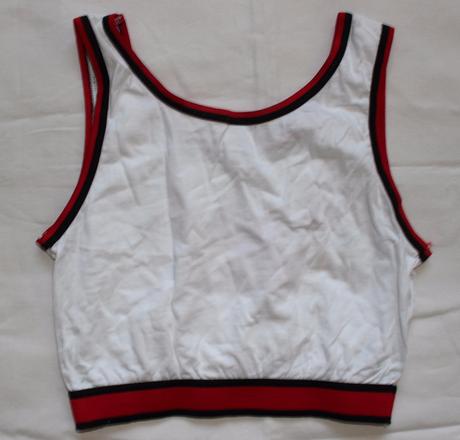 Am155. sportovní tílko s kytkami, 36