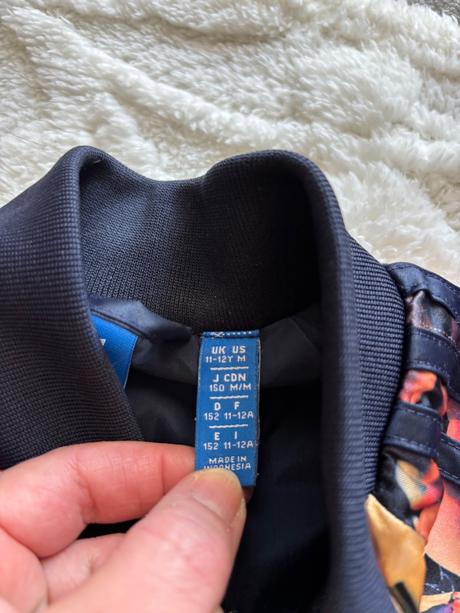 Mikina saténová zn. adidas - v.11/12 let, adidas,146