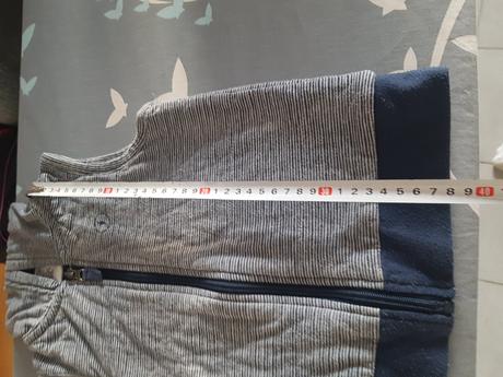 Chlapecká vesta, značka ani vel. neuvedena., 98