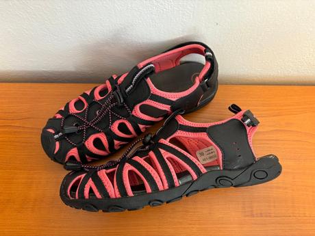 Sportovní sandálky vel. 38/39, baťa,38