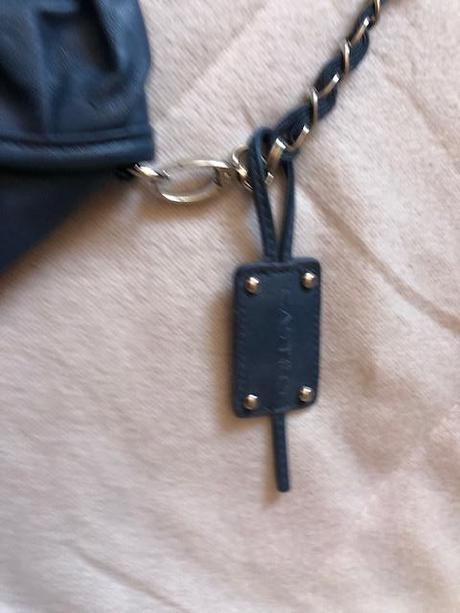 Modra mala kabelka castro,