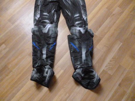 Karneval kalhoty vel. 10-12, 