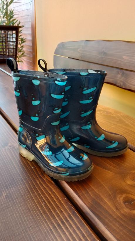 Gumáky kuniboo, kuniboo,25