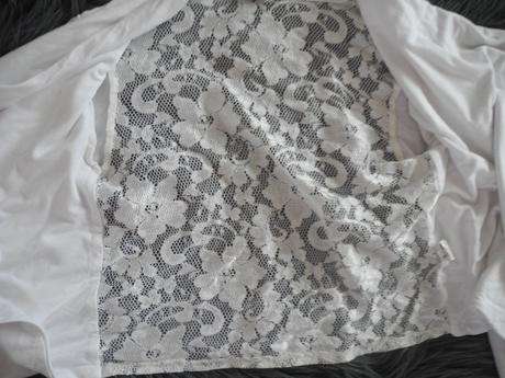 Bolerko, river island,140