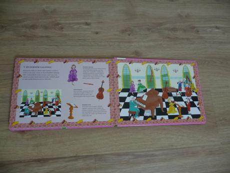 Moje knížka s puzzle princezny,