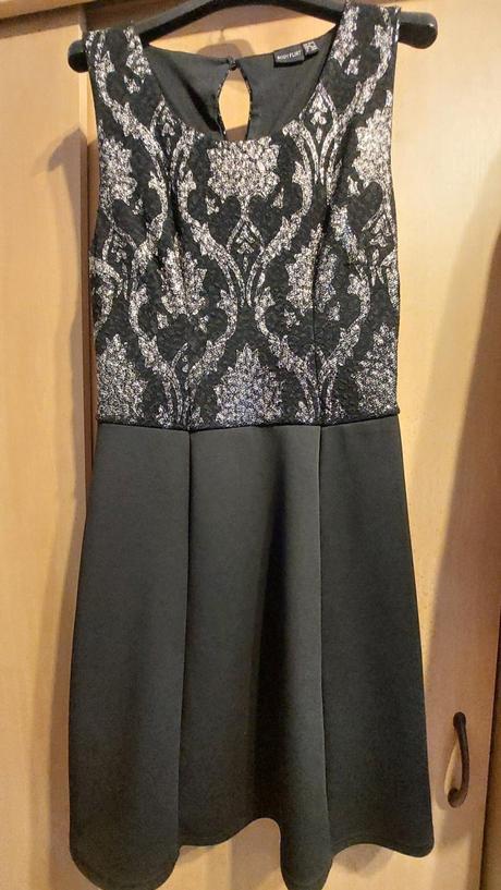 Společenské šaty černo-zlaté, bonprix,s