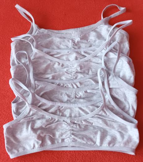 Dívčí podprsenka světle šedá, 146