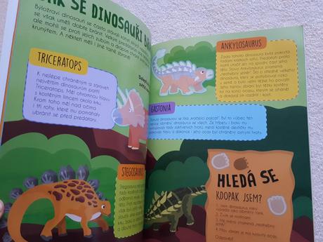 Samolepková knížka dinosauři,