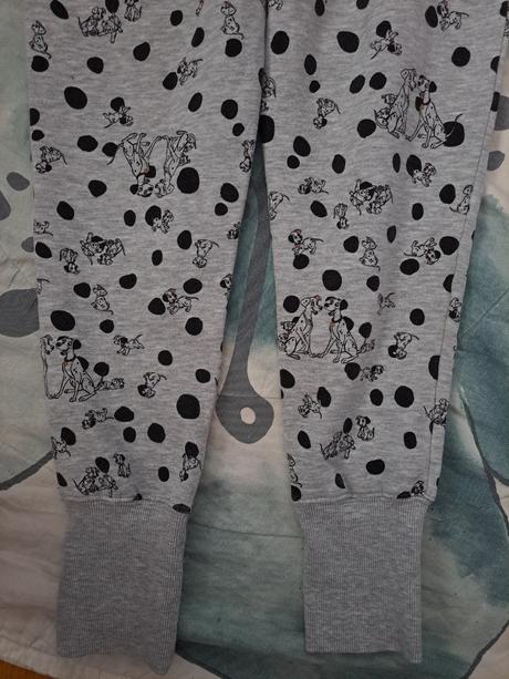 Tepláky 101 dalmatinů, disney,158