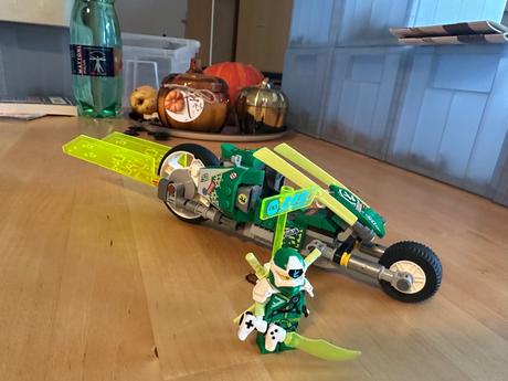 Lego ninjago 71709 rychlá jízda s jayem a lloydem,
