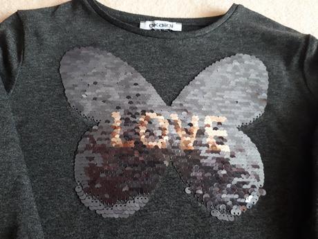 Tričko s přeměňovacími (měnícími) flitry, vel.116, 116