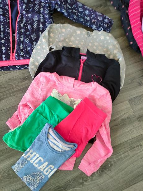 Zimní bunda, mix oblečení, 122–134