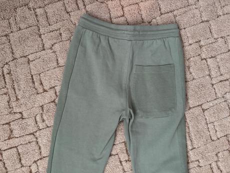 Tepláky, reserved,146