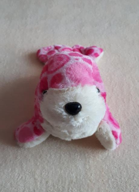 Dětský hračka - růžový plyšový tuleň,