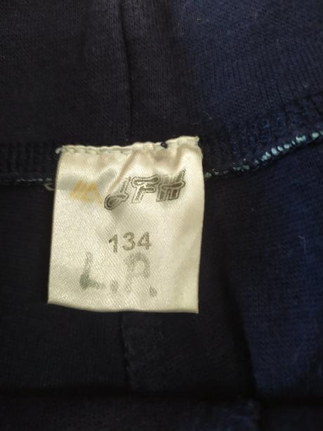 Dívčí tepláky, 128