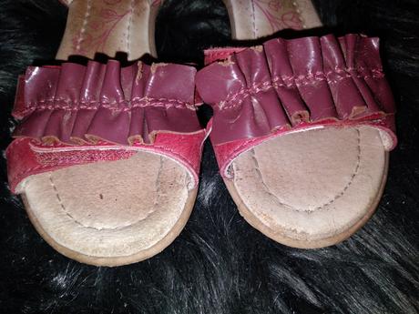 Dívčí sandále vlnka vel. 29, vnit.stélka 18 cm, d.d.step,29