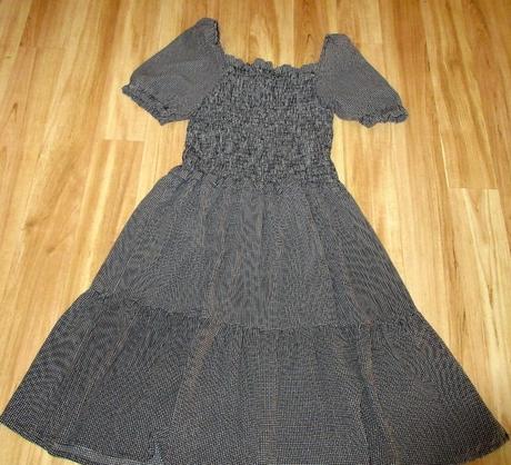 Šaty kostičkované, s