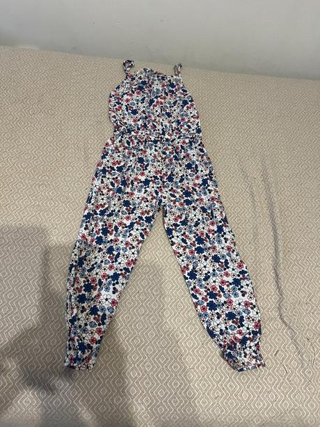 Letní set pro holku 110/4 r - 44ks, 104–116