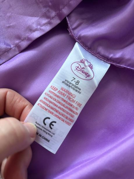 An26/ kostým locika - v.7/8 let zn. disney, 