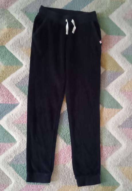 Krásné sametové tepláky zn. h&m vel.140, quechua,140