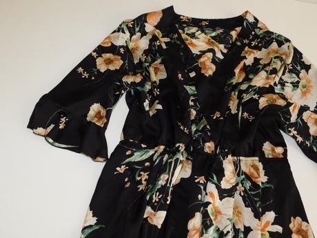 Dámské lehké šaty, 56