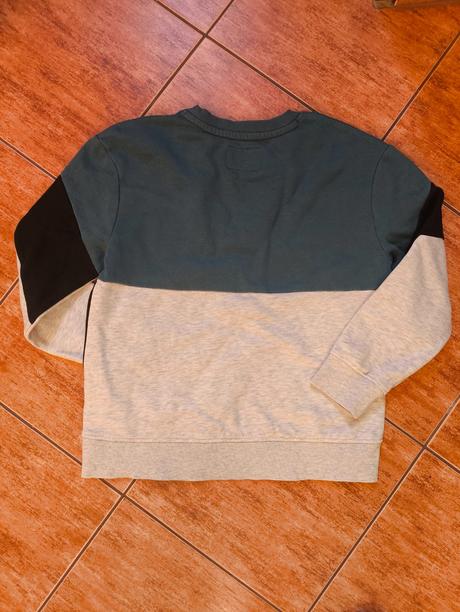 Mikina 134/140, c&a,134