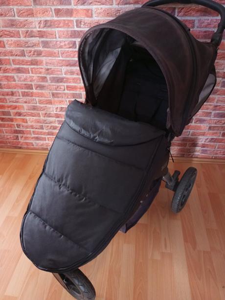 Černý prošivaný zateplený nánožník,