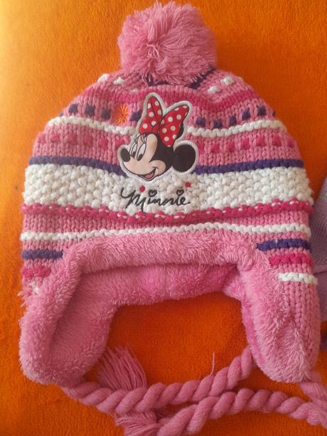 Minnie čepice zimní/podzimní 128/134, disney,128