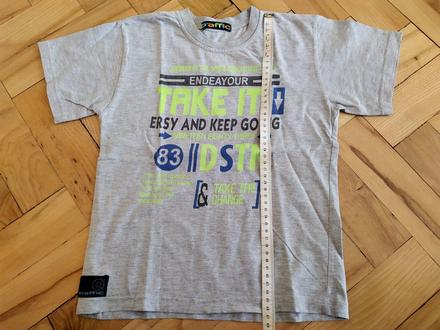 Šedé třičko, 122