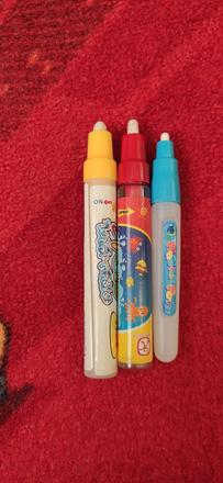 Pero na vodní malování,