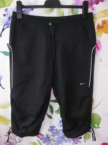 Dámské pružné černé tenké 3/4 šortky nike, nike,m