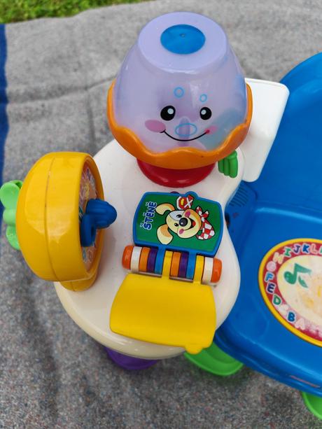 Mluvící židlička., 